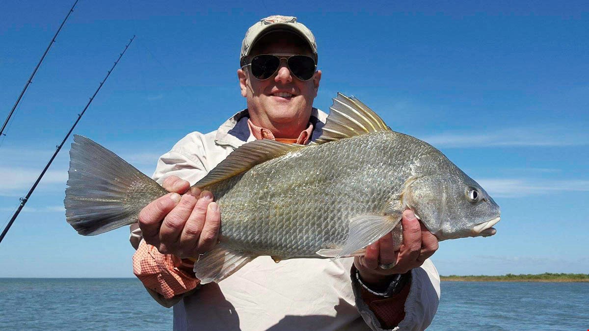 Airboat Redfishing season heads into prime time with guests enjoying great weather!