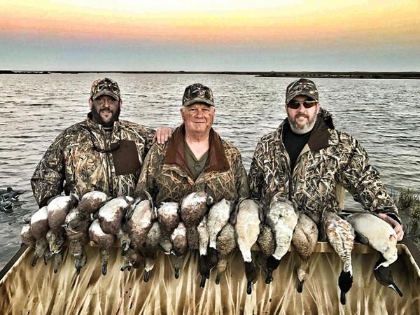 Texas Redhead Hunting